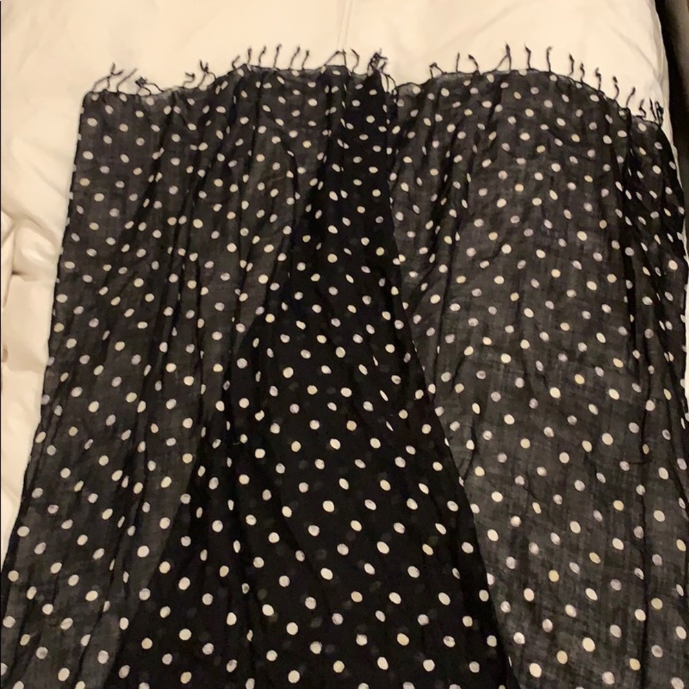 Polka dot scarf / wrap